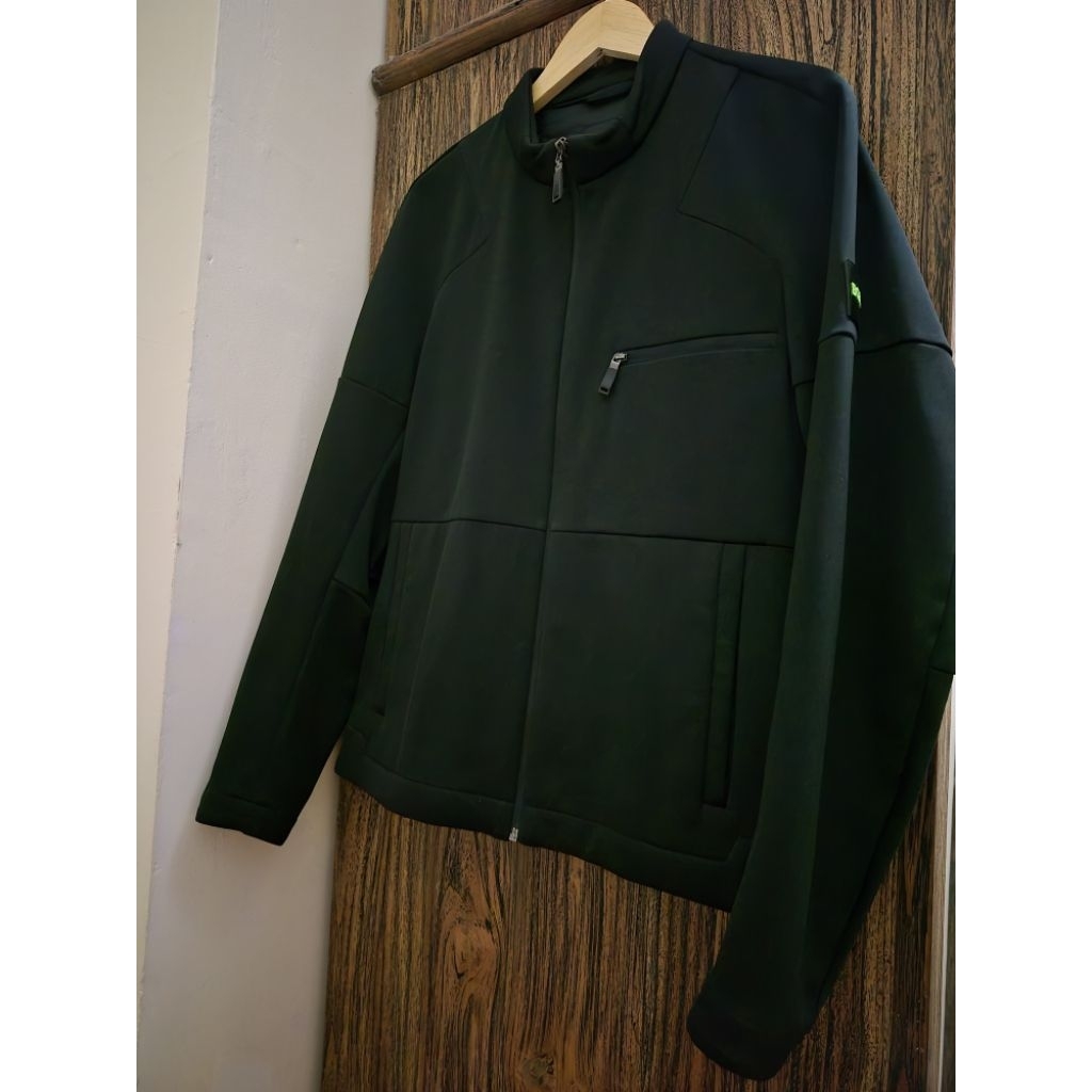 (PRELOVED) JAKET BOSS PRIA ROMPI PRIA BOSS