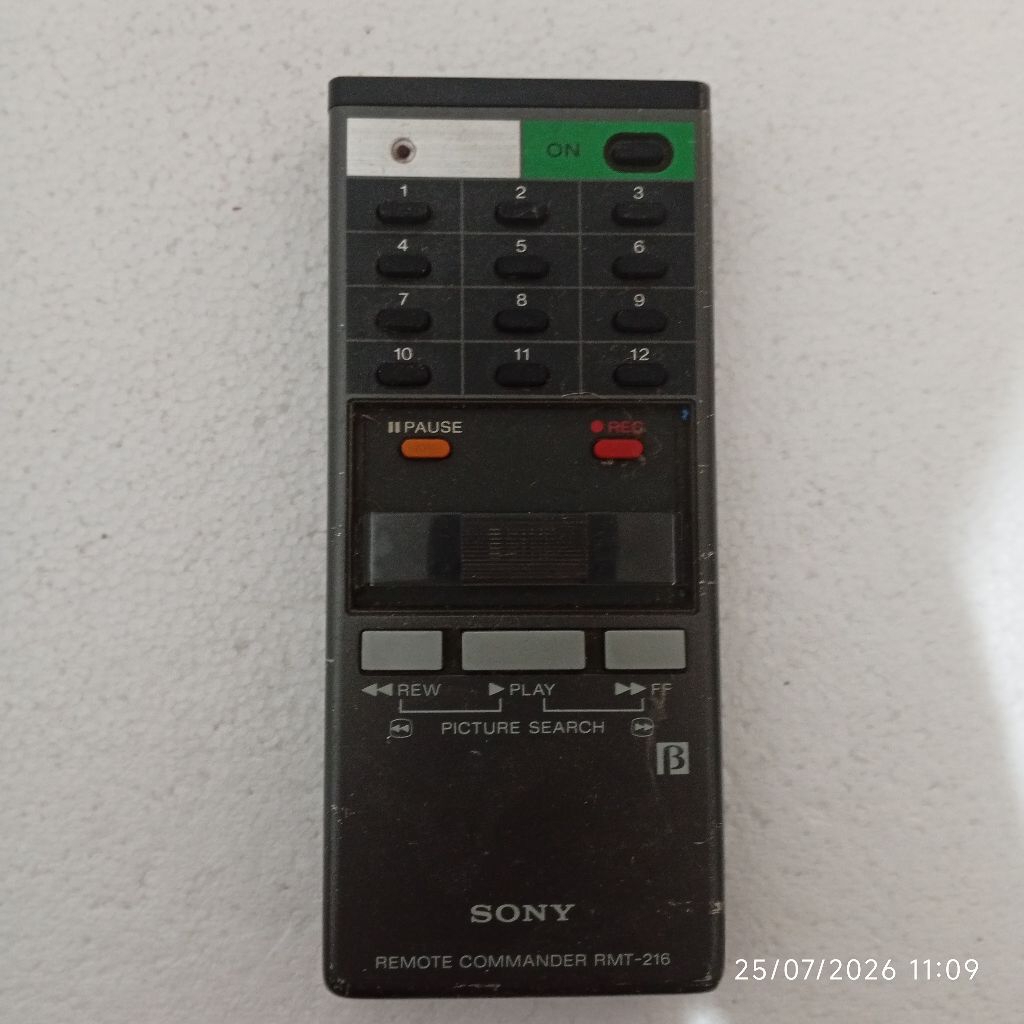 Remote Control Betamax Sony RMT 216
