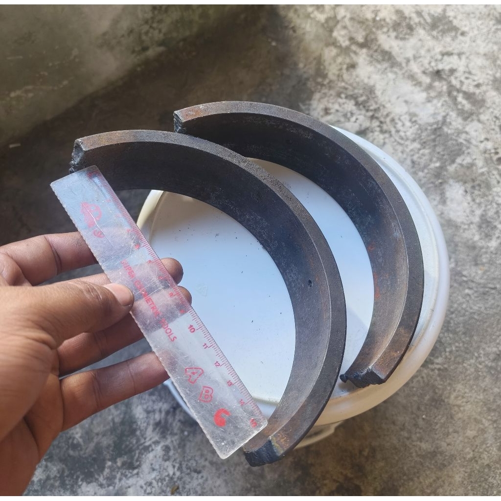 TATAKAN BEARING BAJA