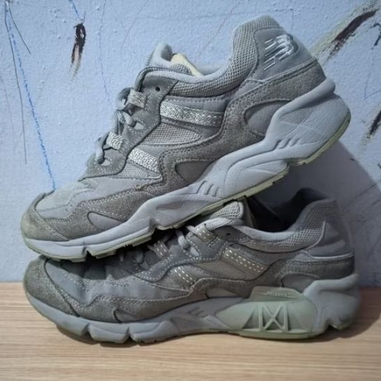 New Balance NB 850 GREY ABU preloved