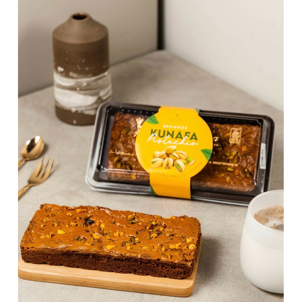 Brownies Primarasa Kunafa pistachio Prima Rasa