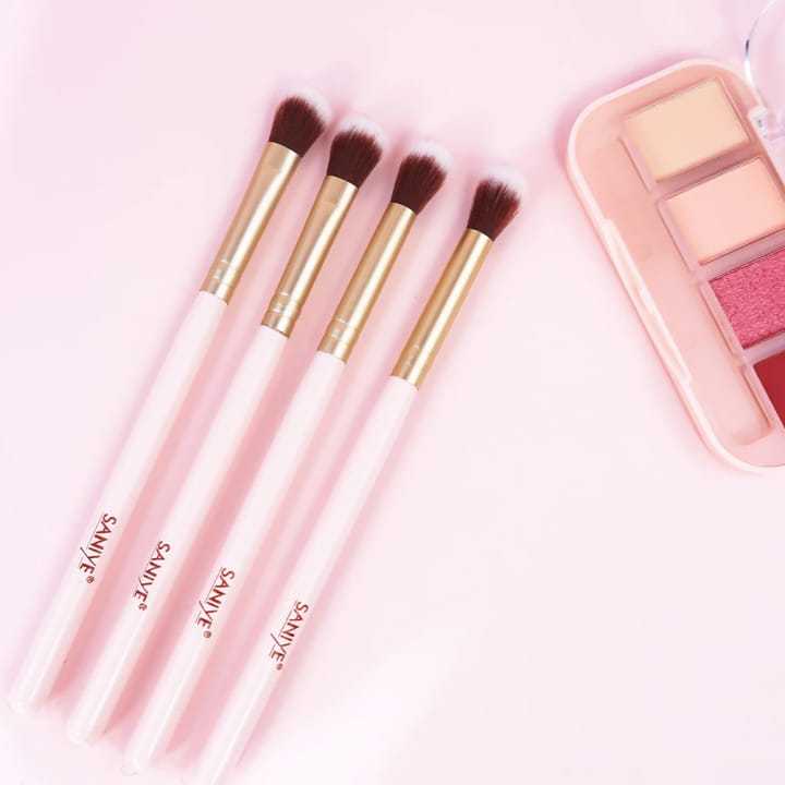Saniye Eyeshadow Brush