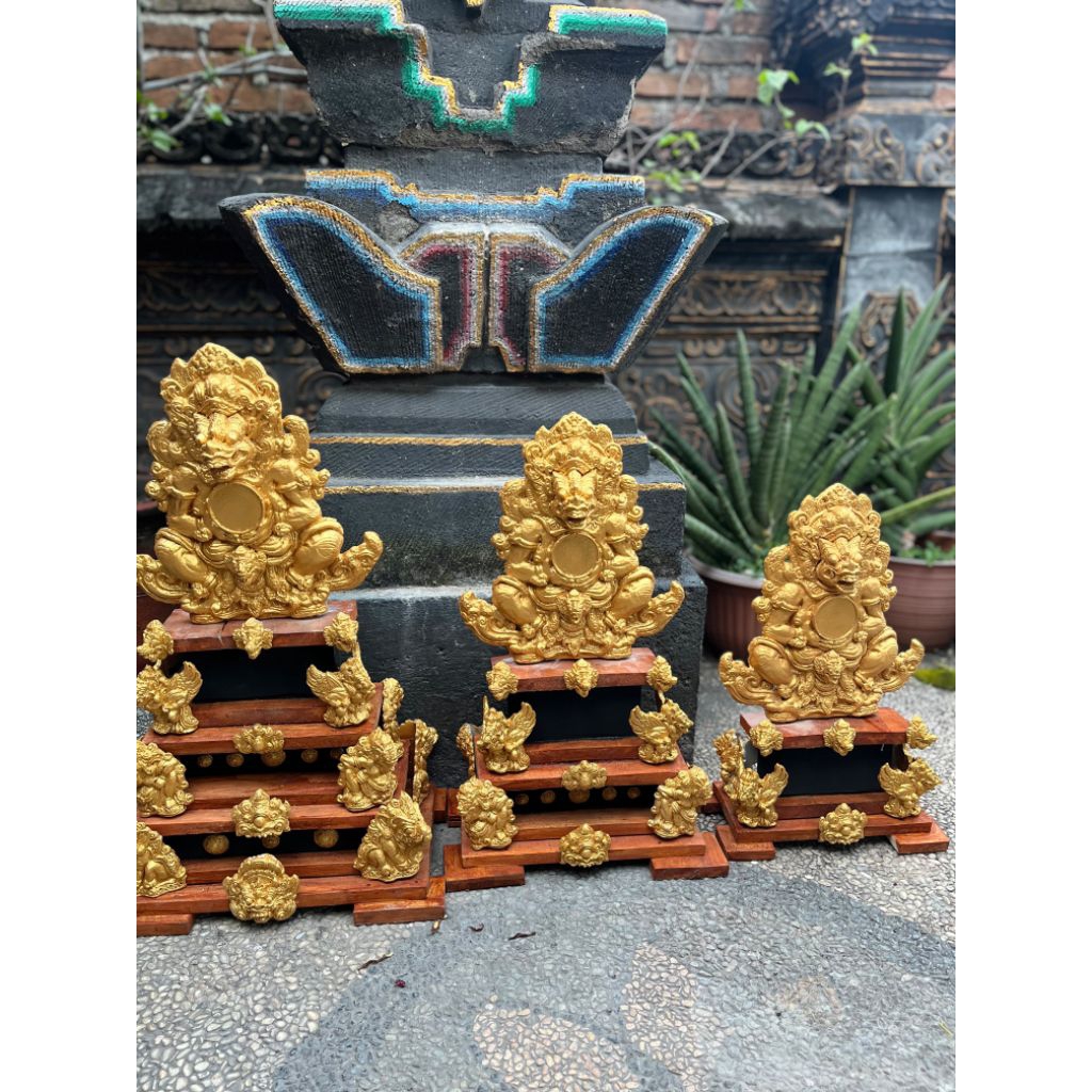 PLAKAT/PIALA UKIR BALI UNTUK LOMBA OGOH-OGOH