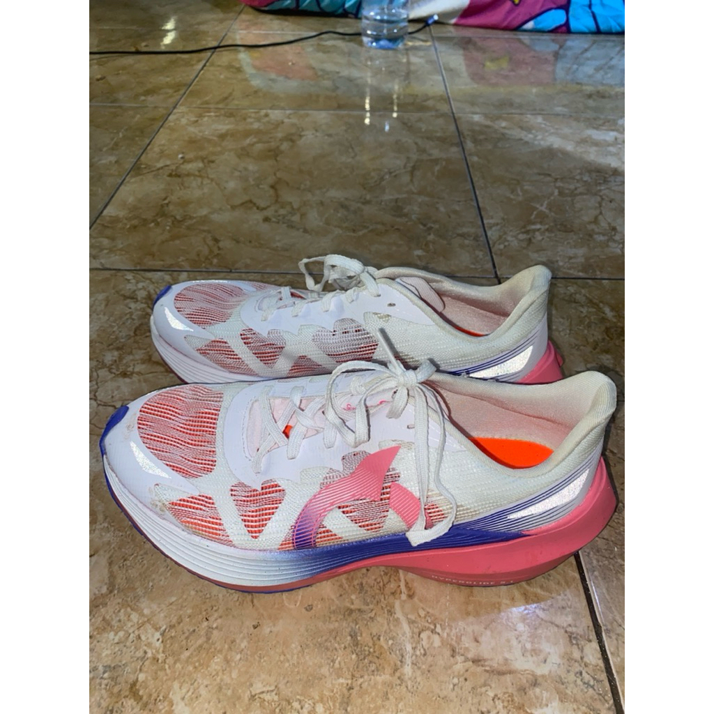 ORTUSEIGHT HYPERGLIDE,UKURAN 40.SECOND LIKE NEW (1x PEMAKAIAN)