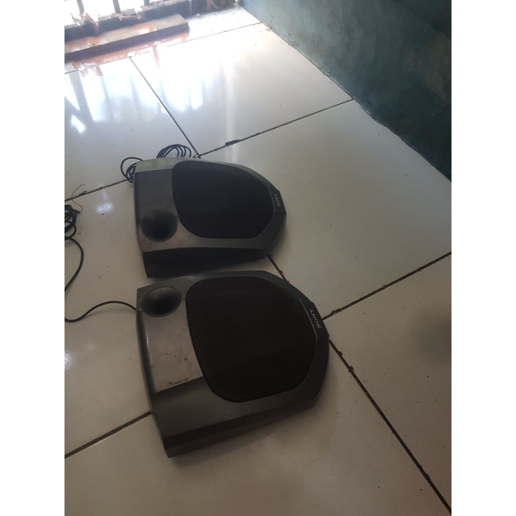 Speaker Suround Centre Sony  SR-909 Satu set Bekas Home Theater