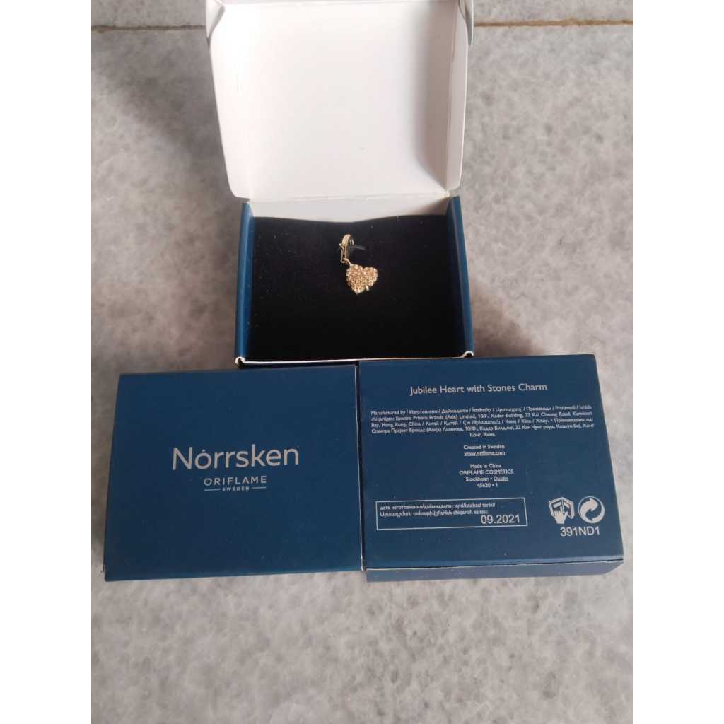 Nörrschen Oriflame Jubilee Heart with Stones Charm aksesoris gelang riasan warna emas
