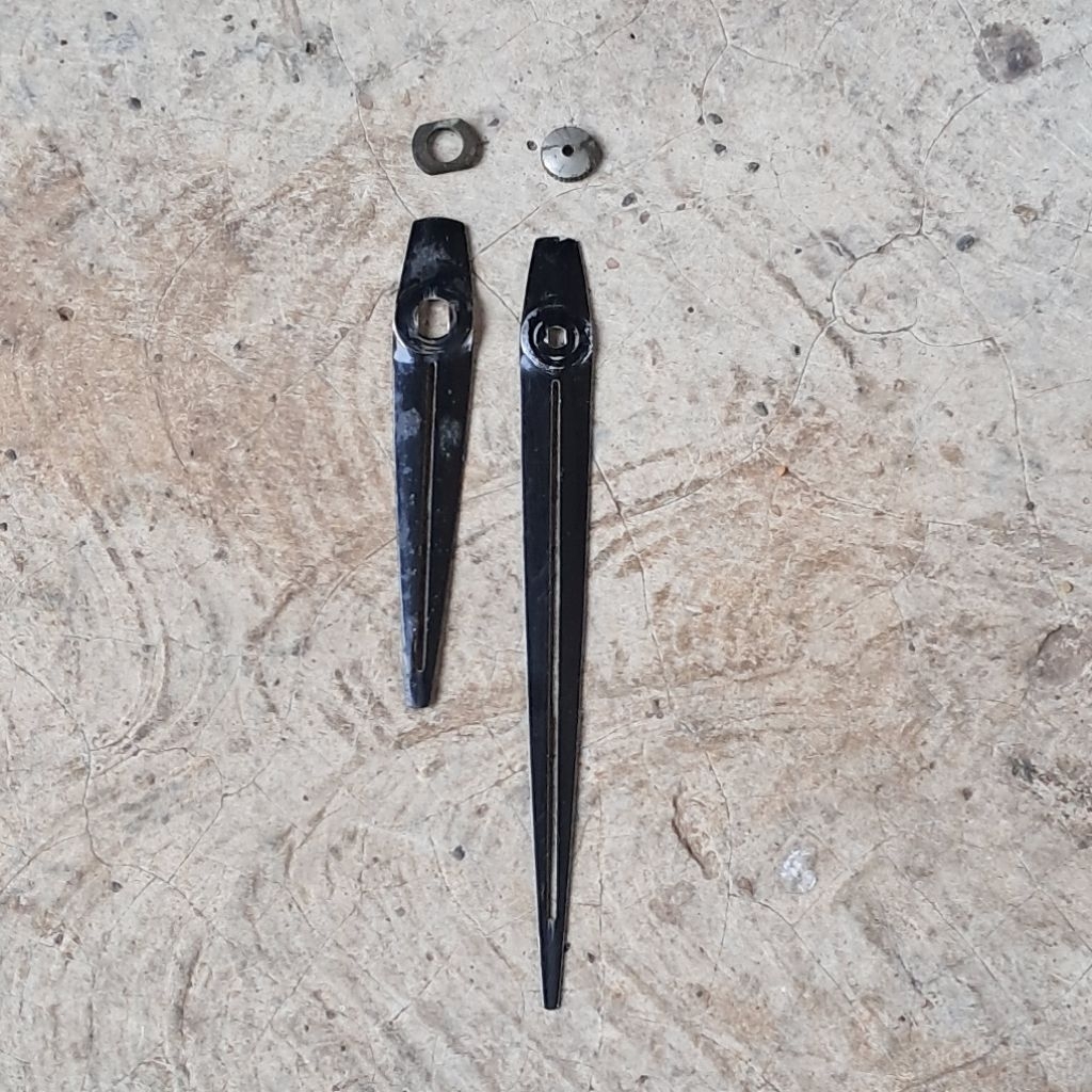 Set jarum jam dan mur jam dinding jadul seiko lorus 30 hari 30 day lubang dua Jepang item no 2