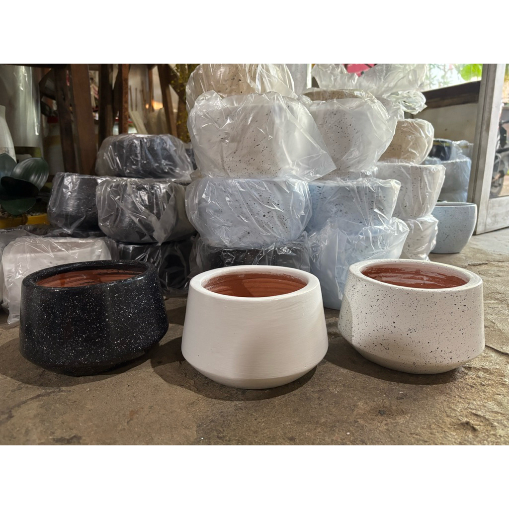 Pot gerabah tinggi 14 cm
