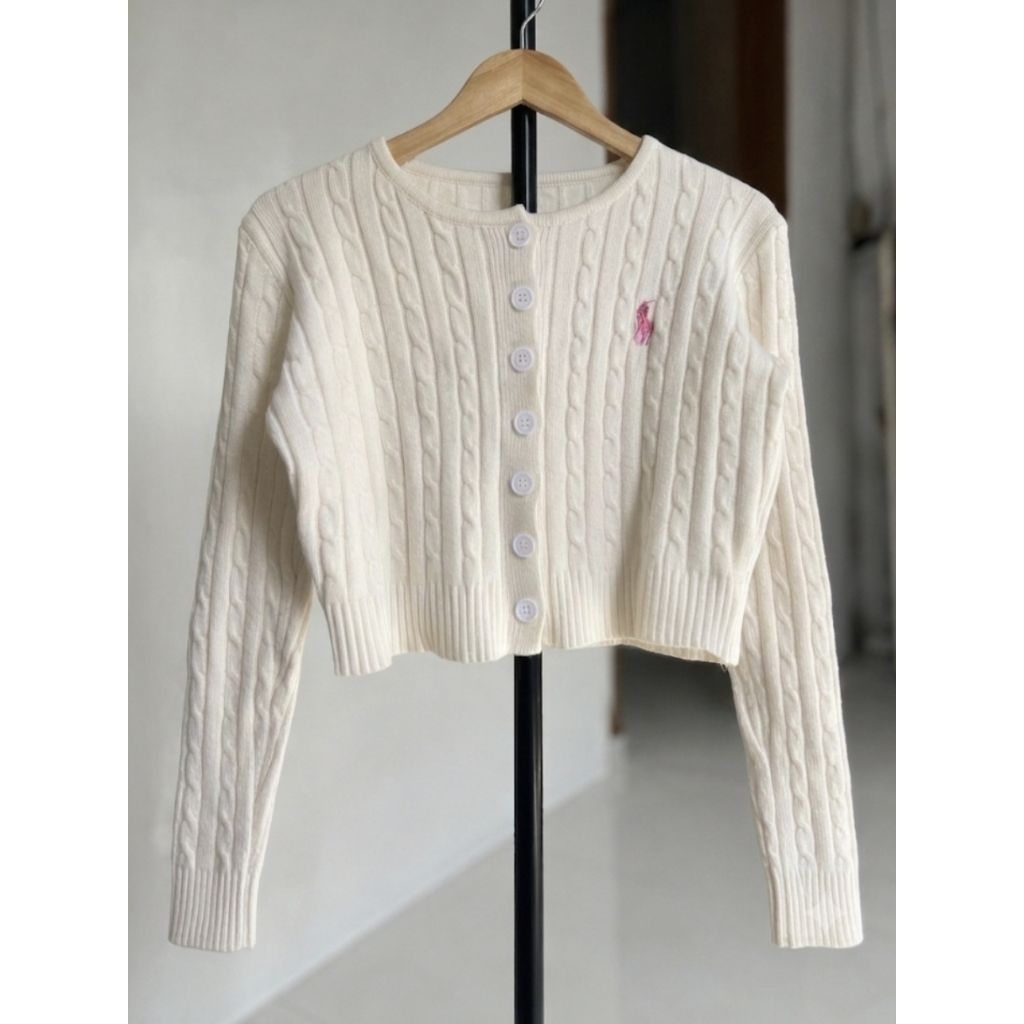rajut kepang polo putih