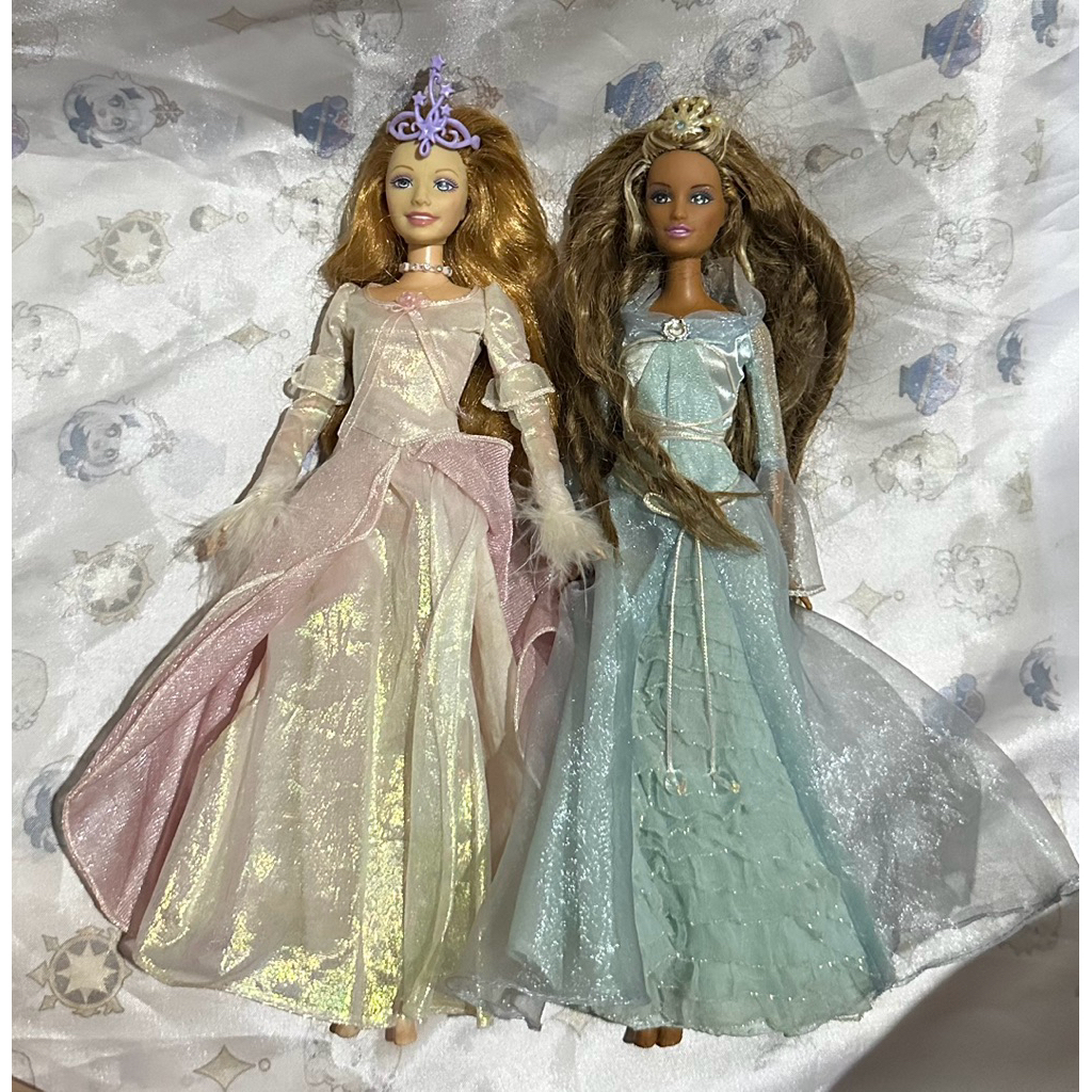 Bundle Barbie Magic of the Pegasus Brietta and Rayla Queen cloud