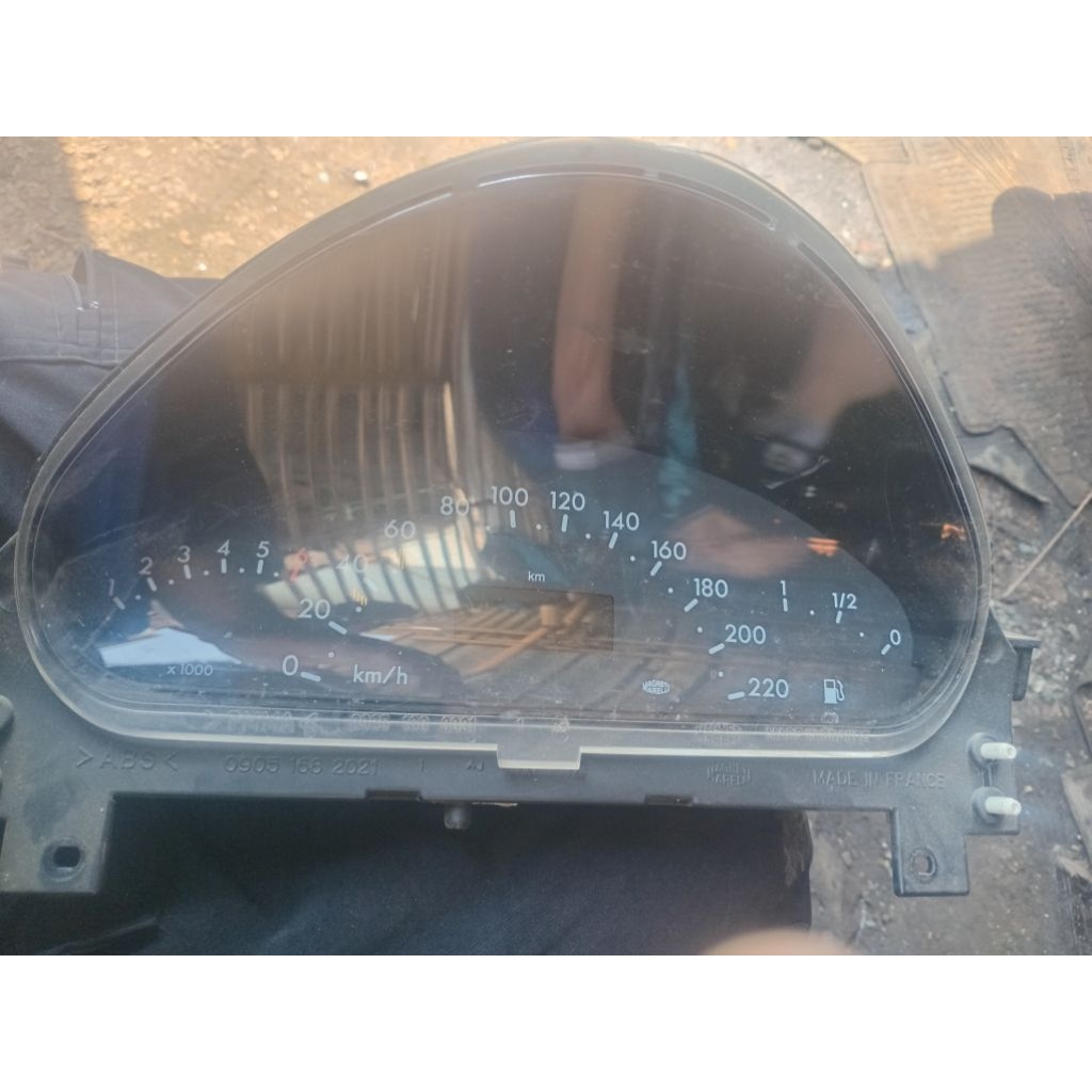 speedometer mercedes a140