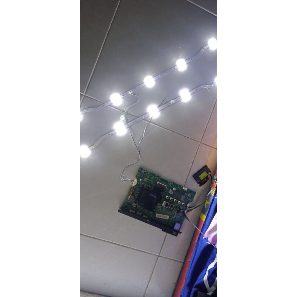 lampu backlight 32n4300 ua32n4300