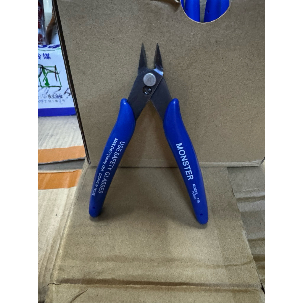 10pcs tang potong lancip monster 170 tang plato tang biru