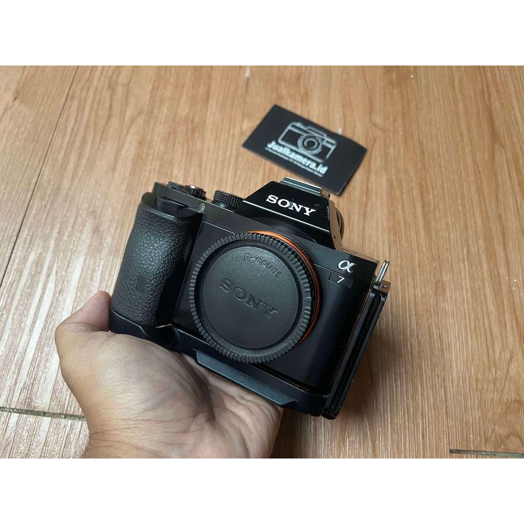 SONY A7 CLASSIC BODY ONLY MULUS BOX MURAH ADA BONUS