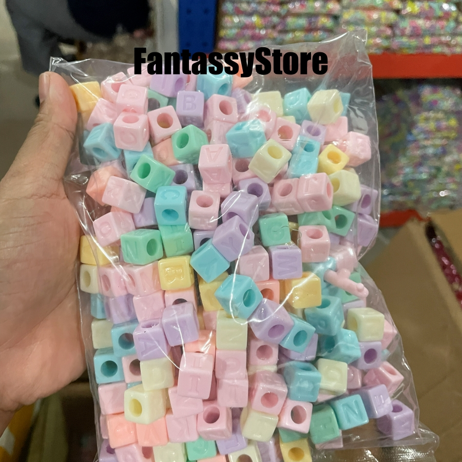 manik manik huruf kotak besar pastel mix warna