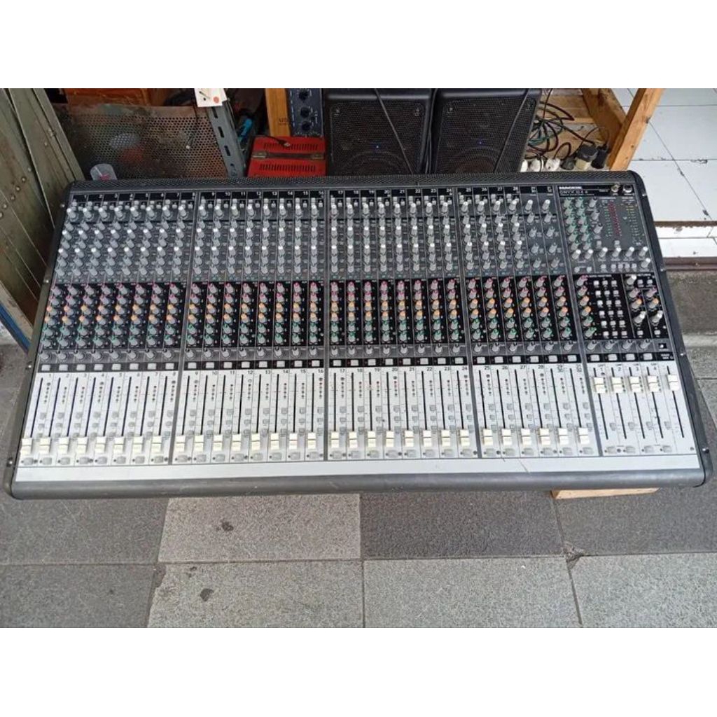 ORIGINAL MACKIE ONYX 32.4 MIXER 32 Aux 6 tone 6