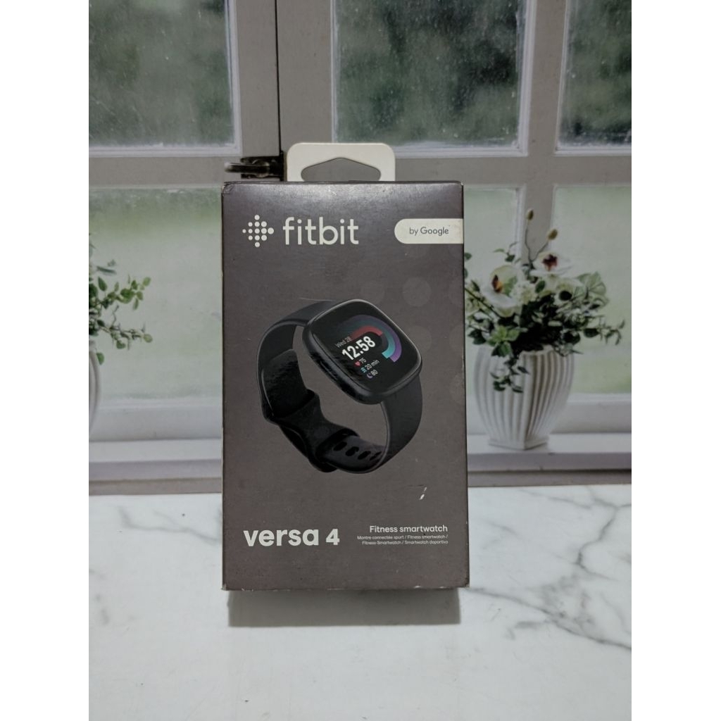 Fitbit Versa Smartwatch