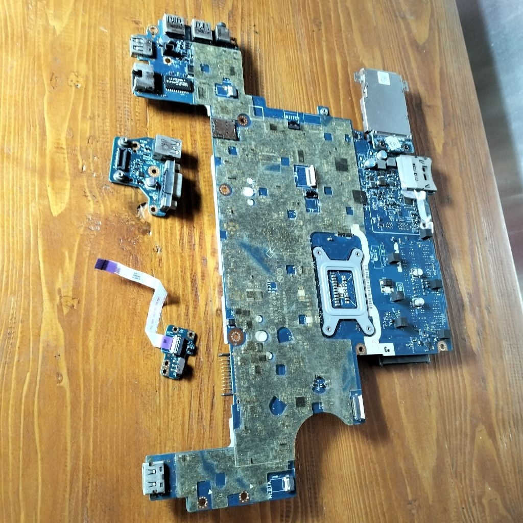 Motherboard mainboard Dell Latitude E6440 i5 1 VGA