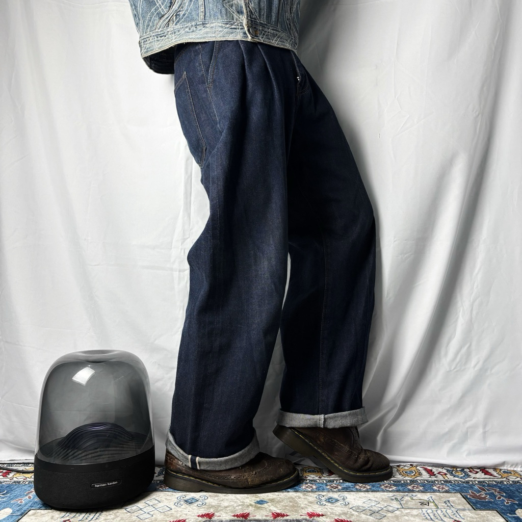 (Size 30) Japan Selvedge Beslow Raw Indigo Blue Baggy Loose Jeans