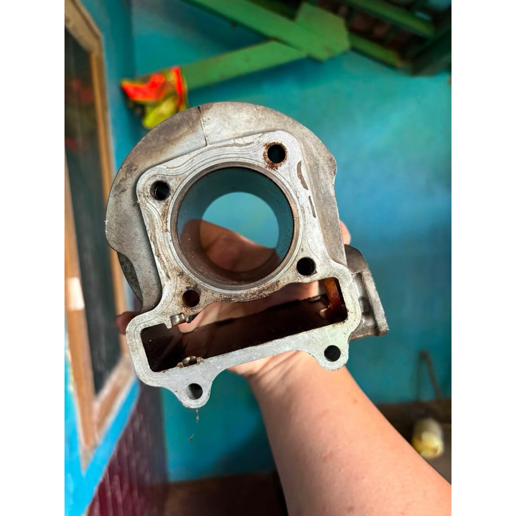 Piston boring beat k44
