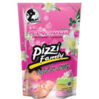 PIZZI Softener Pelembut Pakaian Pink Blossom 900ML