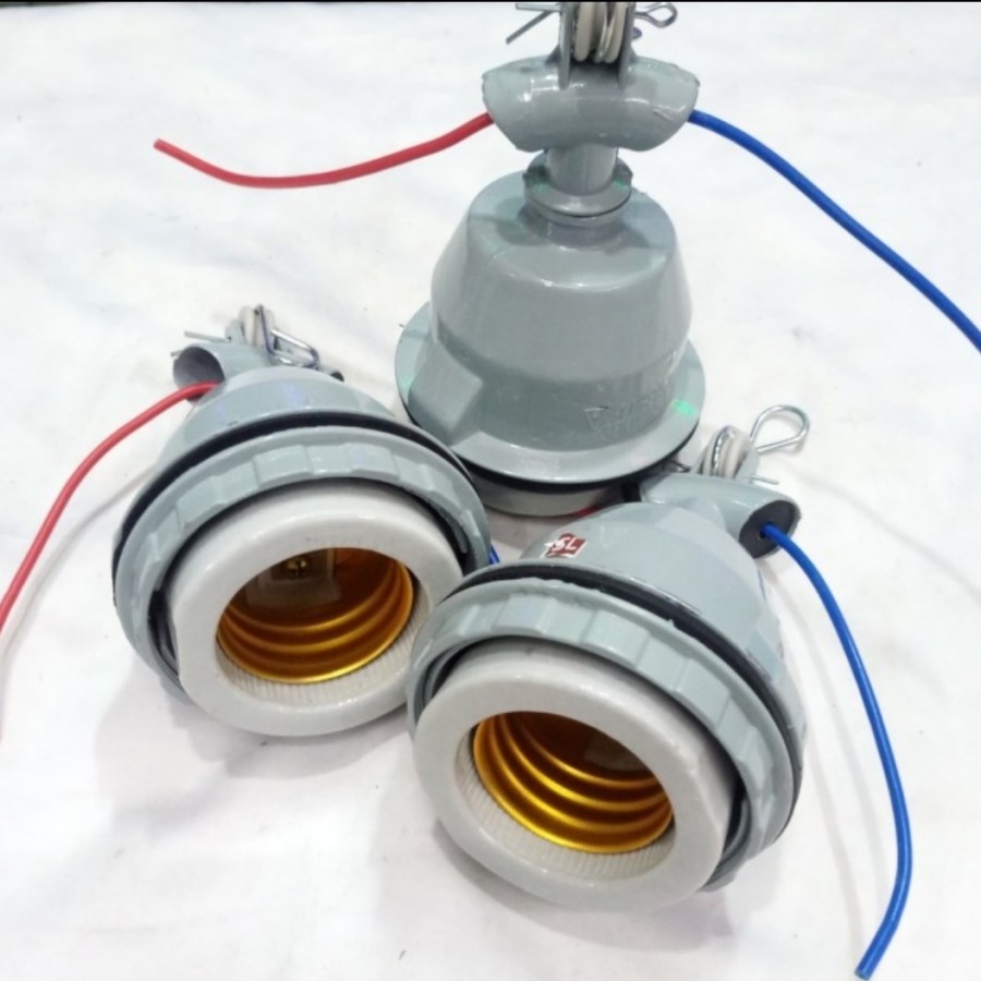 Fitting WD Fiting Gantung Keramik PVC Fitting Lampu Listrik Pin Kuningan Bukan Broco - 318