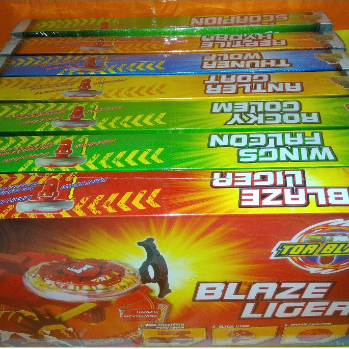 MAINAN GASING PETARUNG TOR BLADE
