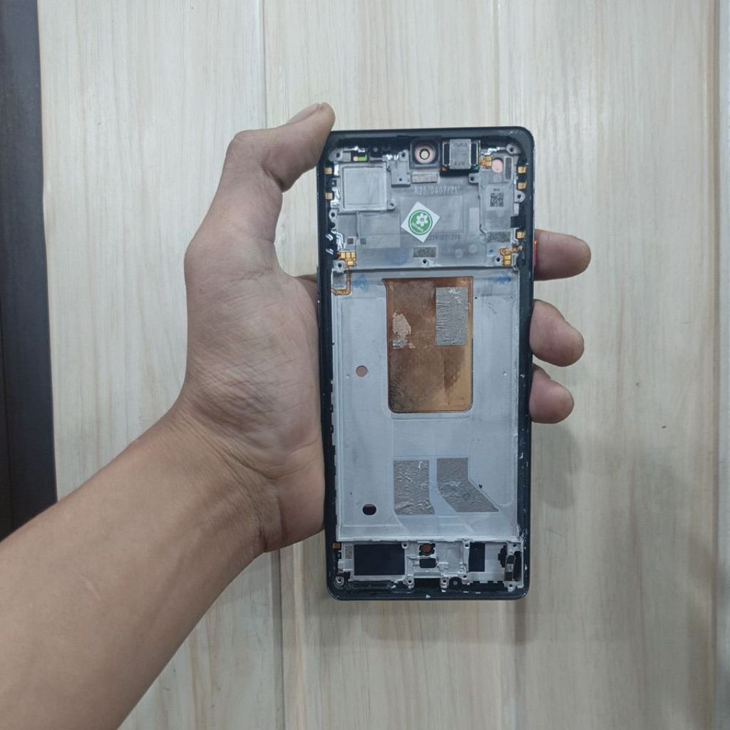 lcd tecno camon 40 pro minus baret baret