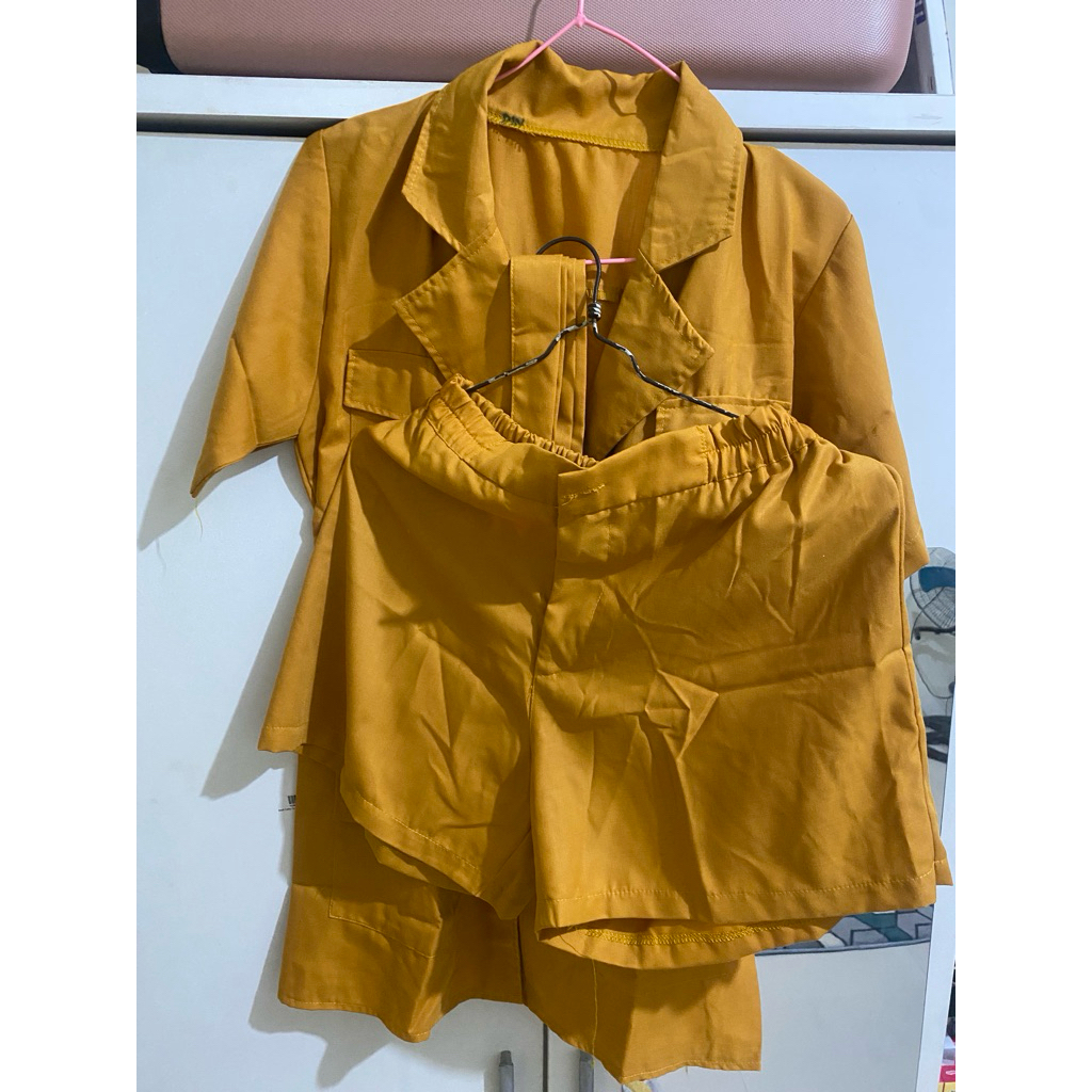 {Prelove}Setelan Blazer Lengan Pendek & Celana Pendek Wanita (Short Suit Set Mustard / Kuning Kunyit