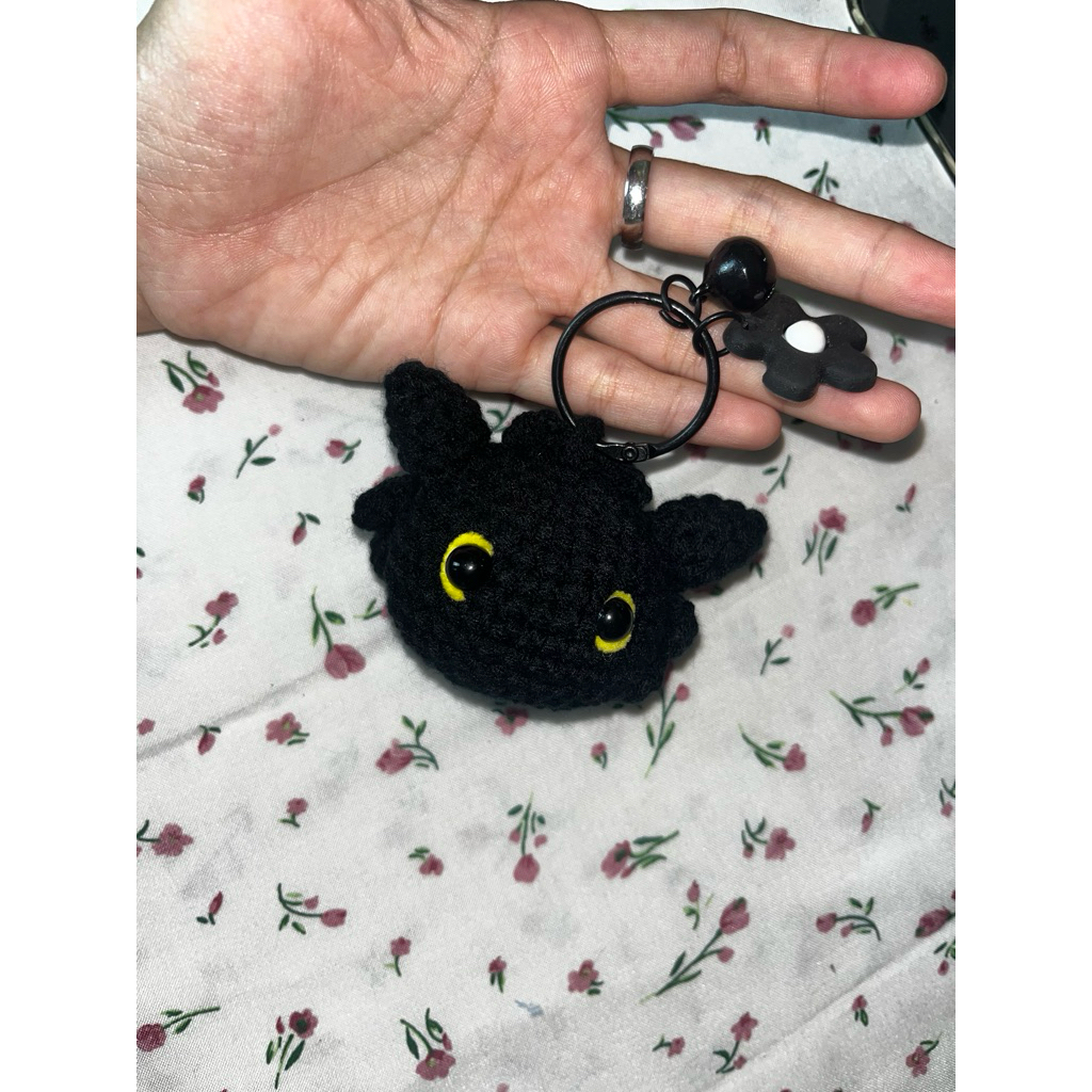 gantungan kunci karakter toothles dragon
