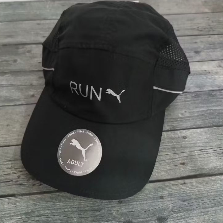 Topi Running Unisex PUMA Lightweight Runner 024080 01 Singapore - Cap Black