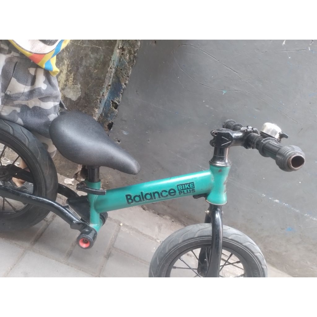 balance bike plus bekas layak