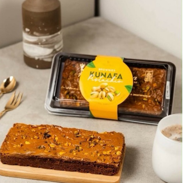 Brownies pistasio kunafa Primarasa
