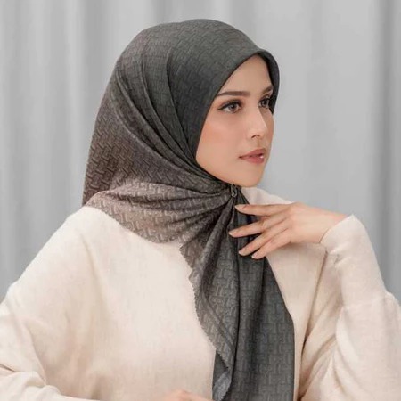 Button Bimu Horizon Square Series Hijab Voal Motif Premium Jilbab Segiempat With Pin Logo B