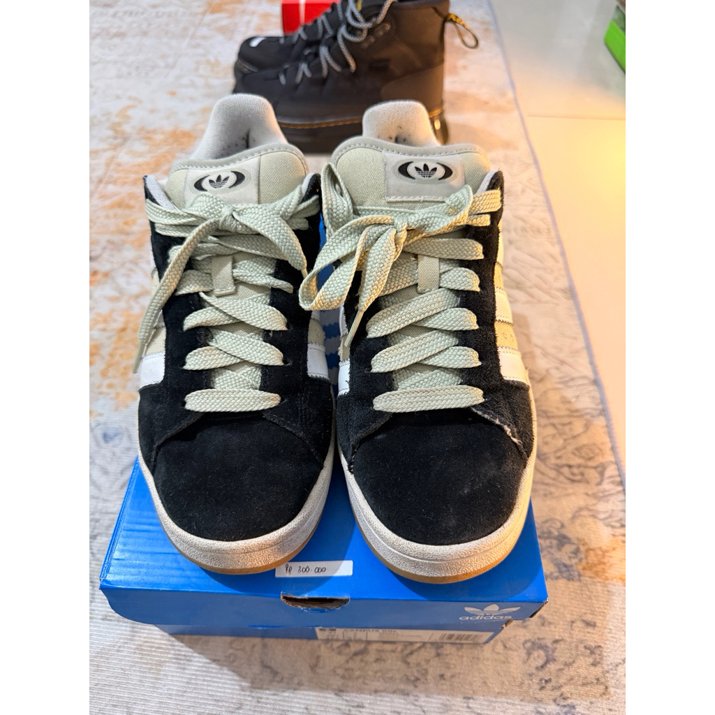 Adidas Campus 00s