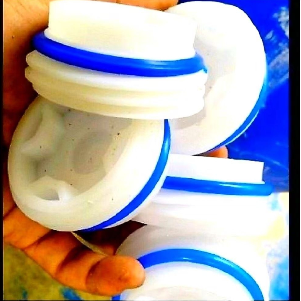 tutup drum plastik 200liter putih.bahan tebal hdpe.cocok untuk drum 200liter...