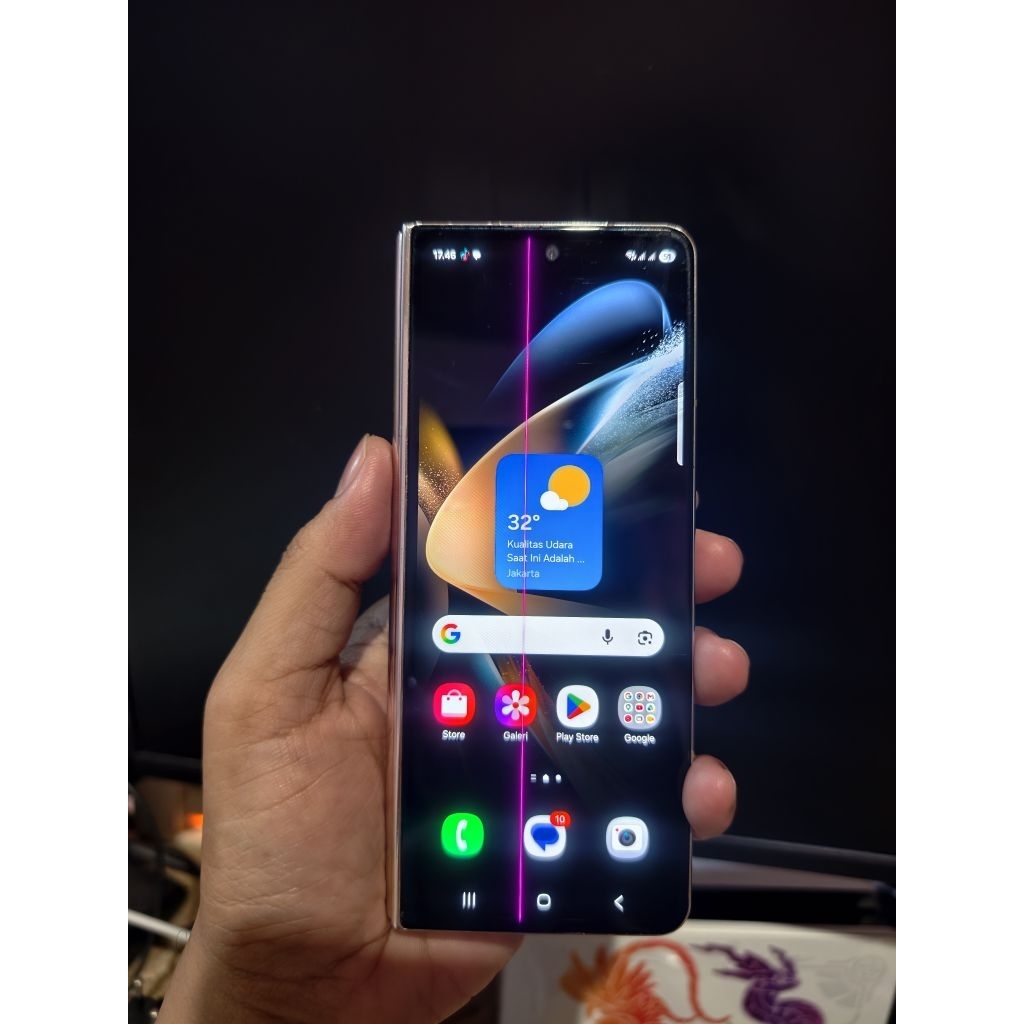 samsung Z fold 4 12/256 minus