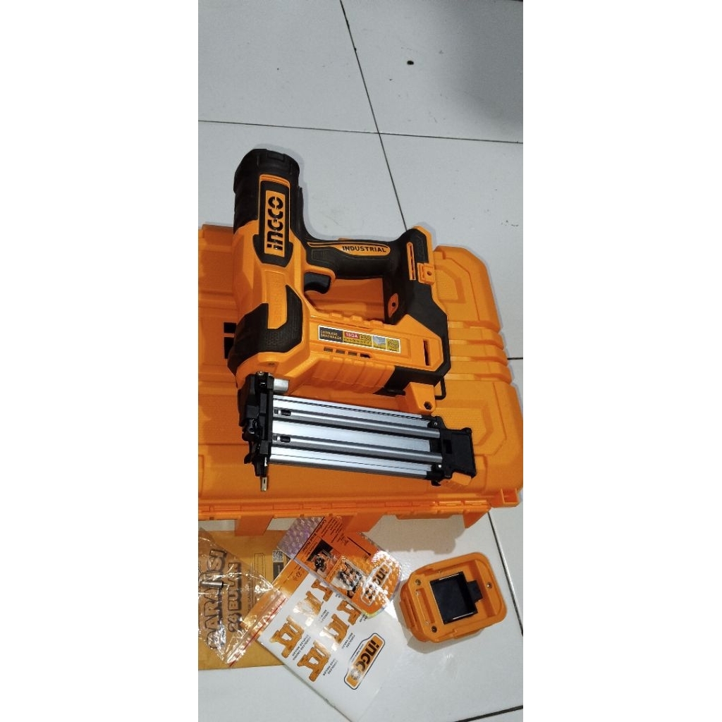 nailer gun cordless INGCO CBNLI 5005 bonus adapter baterai