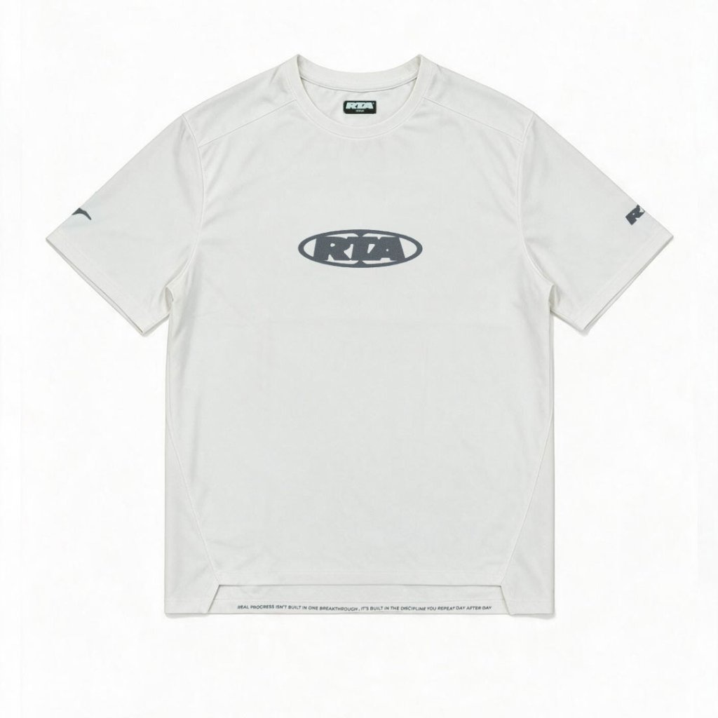 RTA s_t White, RTA EMBLEM TAG SHORT