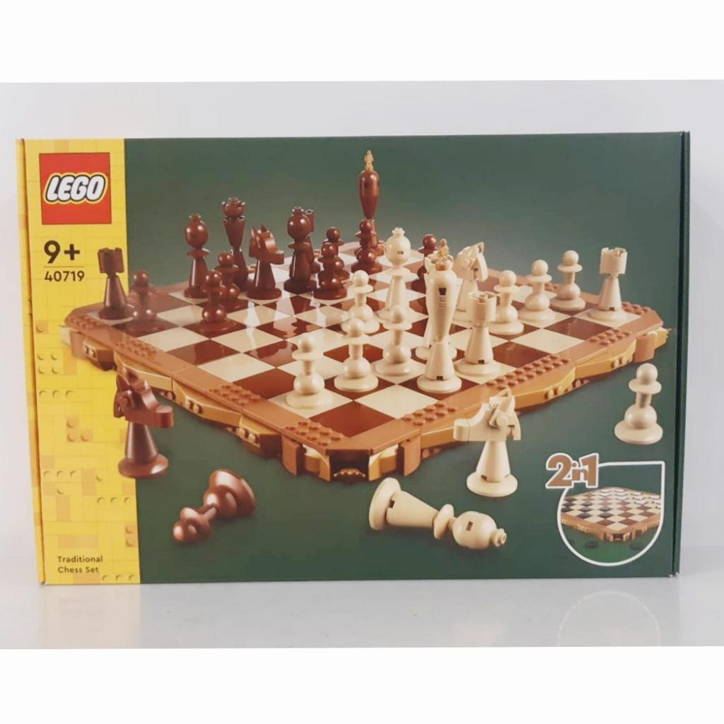 LEGO 40719 Traditional Chess Set