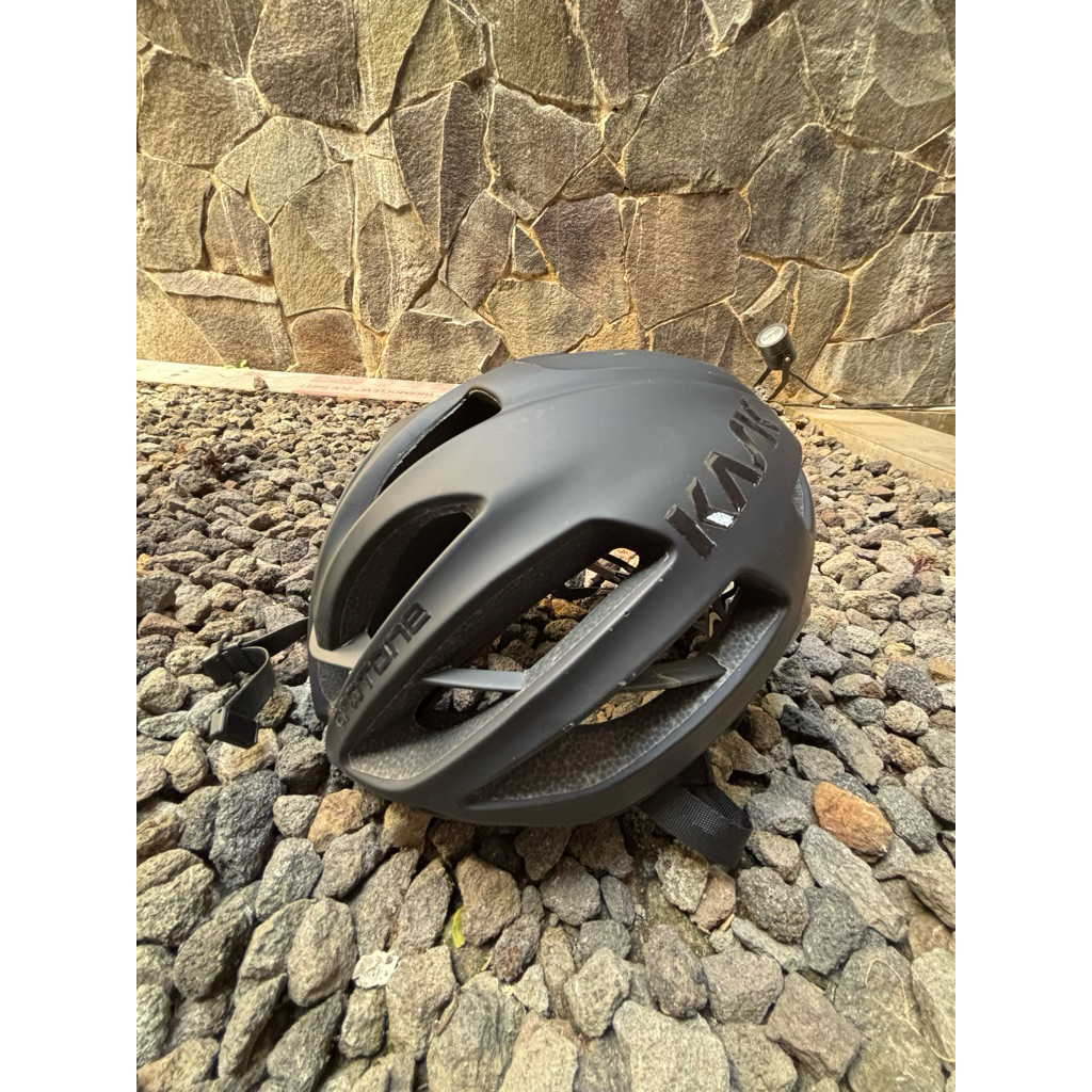 Helm Kask Protone Hitam