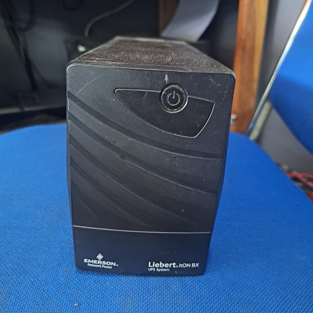UPS 650VA 650 VA  600VA - Bekas Normal