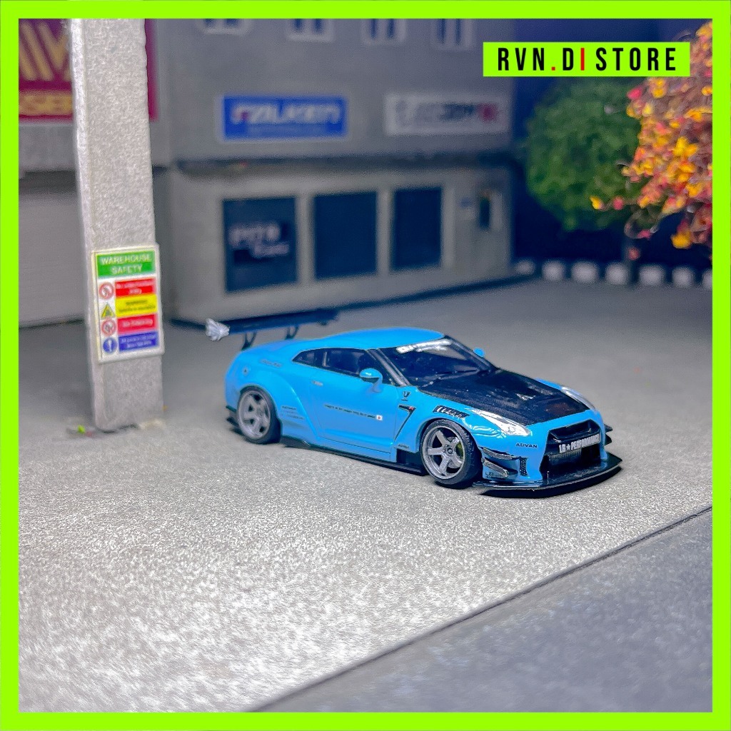 Impossible Perfect 1/64 LB-WORKS Nissan GT-R R35 Metallic Sky Blue LBWK RESIN