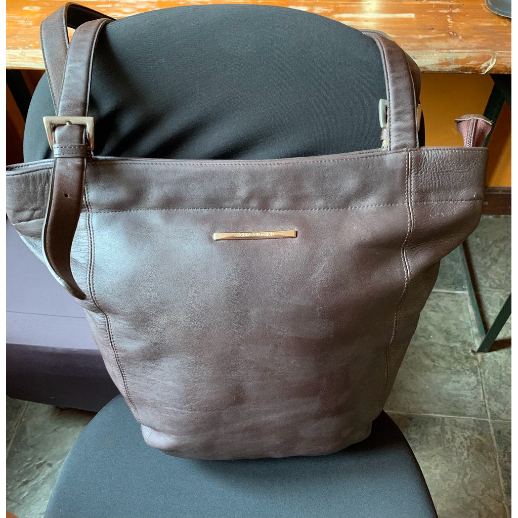 Tas Esquire Collection