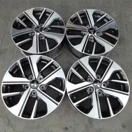 Velg R16 oem Xpander Ultimate Pcd 5x114 (4 velg + ban)