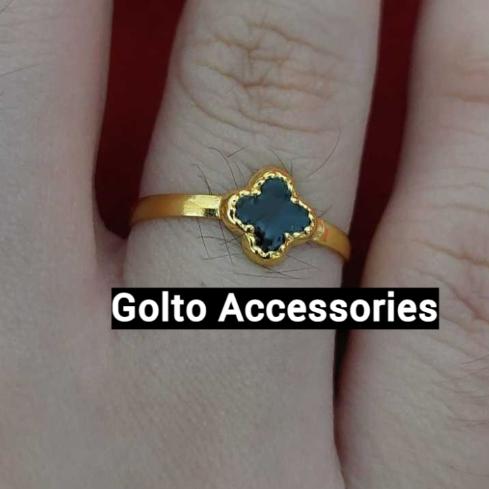 Cincin Dewasa Clover Emas Muda 0,5 gram