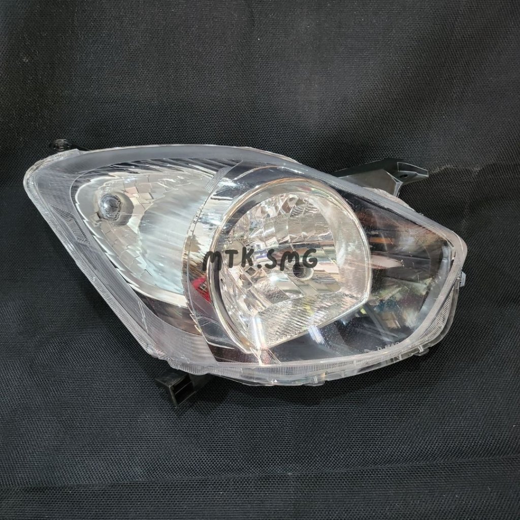 Headlamp / Lampu Depan Agya Ayla 2013 2014 2015 2016 2017