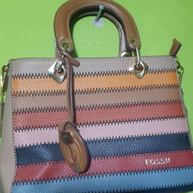 Tas Fossil Multi-Color Stripe (Non-Ori / Inspired)​Judul Produk: Tas Wanita Model Fosil Stripe Warna