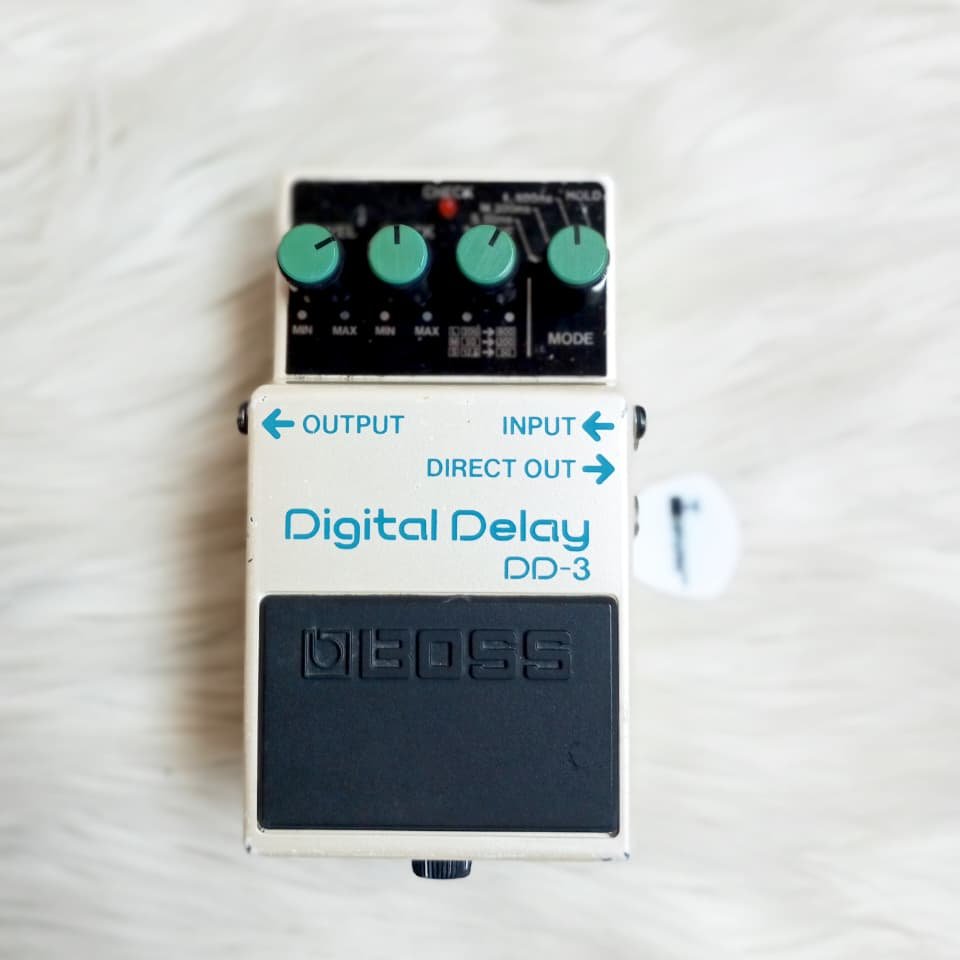 Boss DD 3 Digital Delay Efek pedal Gitar Bass