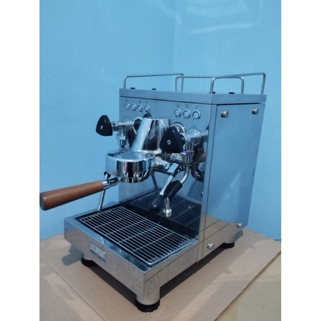 Jual Mesin Kopi Welhome KD-310 Pro – Second